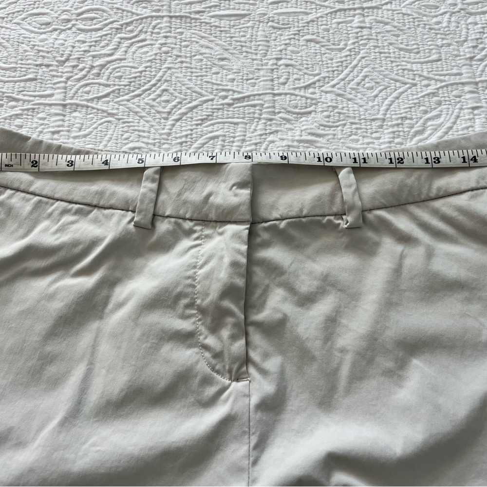 Southern Tide Women's Light Tan Performance Shorts size 4 - Picture 6 of 6